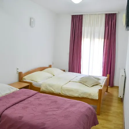 Frühstückspension Caribic 3*